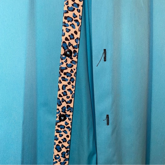 COOGI Luxe Stretch Collection Blue button shirt w/ Leopard cuffs & collar - Picture 12 of 13
